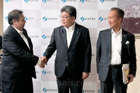 Temui Menteri Ekonomi Jepang, Airlangga Angkat Isu…