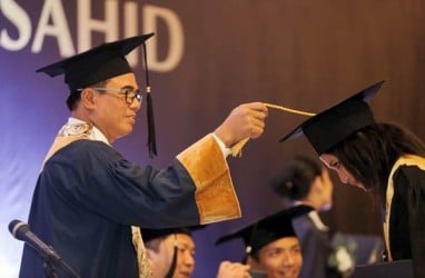 10 Ucapan Selamat Wisuda yang Berkesan