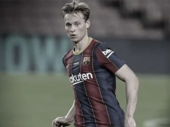 Gary Neville Bujuk Frenkie de Jong Tuntut Barcelona