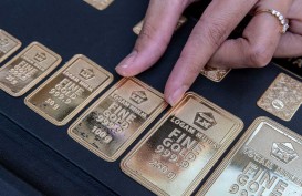 Harga Emas Hari Ini di Antam Stagnan Mulai Rp966.000 per Gram