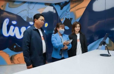 Bank Mandiri Serentak Digitalkan 241 Cabang di Seluruh Indonesia