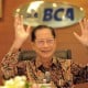 BCA (BBCA) Catat Ada 48.000 Nasabah Aktif Gunakan Layanan SMS Banking