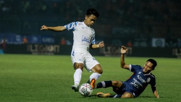 Hasil Liga 1: Gol Menit Terakhir Pastikan Kemenangan Arema FC atas PSIS