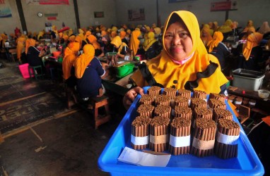 Periode Bantuan Langsung Tunai Pekerja Rokok Kudus Diperpanjang