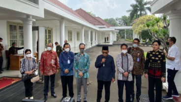 Pesan Ma'ruf Amin untuk Dewan Komisioner OJK: Dorong Keuangan Syariah