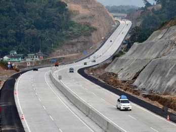 Konstruksi Tol Jogja-Bawen Dikebut, BPJT Minta Alat Berat Ditambah