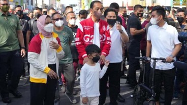 Jokowi, Erick, Ganjar, dan Gibran Kompak CFD-an di Solo