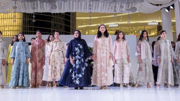 Kolaborasi 3 Desainer dalam Koleksi Sinergetic
