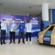 OLX Serahkan Hadiah Mobil Mini Cooper ke Pria Beruntung Asal Surabaya