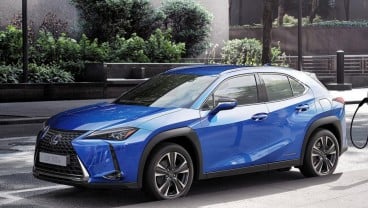 143 Unit Mobil Listrik Lexus UX300e Manjakan Delegasi G20 di Bali