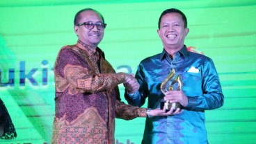 PTBA Sabet 3 Penghargaan di Ajang TJSL & CSR Award 2022