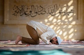 Doa Sholat Hajat Sesuai Ajaran Nabi Muhammad SAW