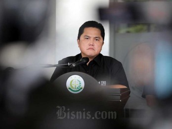 Profil dan Fakta Menarik Denny Siregar, Tolak Jabatan Komisaris BUMN karena Sandal Jepit