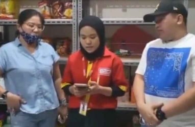 Fakta Pegawai Alfamart Kena UU ITE: Pelaku Tak Hanya Curi Coklat, Hotman Paris Turun Tangan