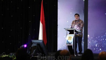 Menko Airlangga dan Menperin Agus Gumiwang Apresiasi Bisnis Indonesia Award 2022