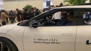 KENDARAAN RAMAH LINGKUNGAN : Transisi Menuju Mobil Listrik