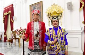 Makna Baju Adat Buton yang Dikenakan Jokowi dan Ibu Negara