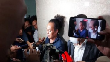 Fakta Deolipa Laporkan Pengacara Bharada E, Ronny Talapessy, ke Polres Jaksel