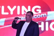 Sepak Terjang Bos Air Asia Tony Fernandes hingga Usung Penantang Ojol