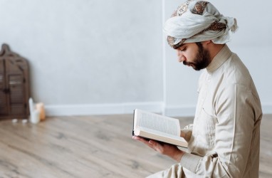 Doa Khatam Quran Lengkap dengan Arti dan Keutamaannya