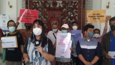 Koalisi Warga Jakarta Serbu Balai Kota, Beri Anies Baswedan SP2