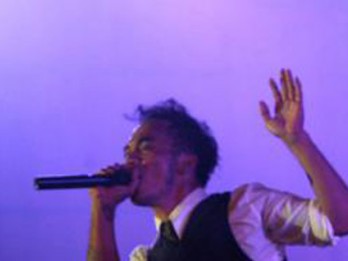 Bimbim dan Kaka Slank yang Gaji ART Hingga Beli Gorengan Pakai Dompet Digital