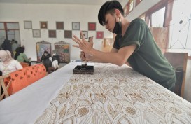 Jelajah Investasi Jabar: UMKM Batik di Tasikmalaya Bisa Raup Rp100 Juta per Bulan, Caranya?