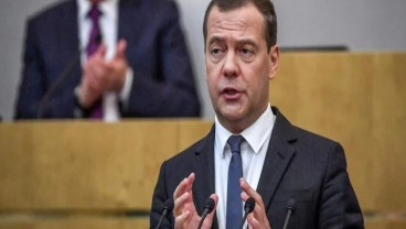 Eks Presiden Dmitry Medvedev Tegaskan Rusia Tidak Dapat Hentikan Perang di Ukraina
