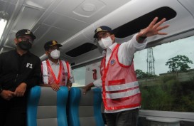 Alasan Menhub Tambah Jumlah Angkot Feeder di LRT Palembang