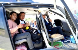 Helikopter yang Ditumpangi Gubernur Papua Barat Mendarat Darurat