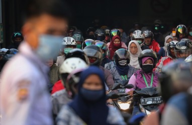 Tak Cuma Tebar BLT, Jokowi Beri Bantuan Upah Rp600.000 Buat Pekerja