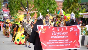 Rayakan HUT RI Bersama Masyarakat, Pupuk Kaltim Gelar Pawai Kemerdekaan di Loktuan