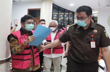 Lima Terdakwa Mafia Minyak Goreng Didakwa Rugikan Negara Rp18,3 Triliun!