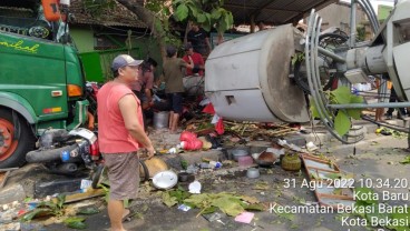 Viral di Twitter! Kecelakaan Maut Truk Dekat SD di Bekasi