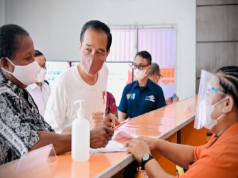 Survei LSI: Kepuasan Masyarakat terhadap Kinerja Jokowi Naik 4,8 Persen