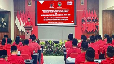 PDIP Sebut Politik Identitas Masih Marak