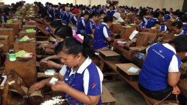 Penaikan Tarif Cukai Tembakau dan BBM Dorong Kemiskinan Ekstrem