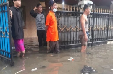 Diguyur Hujan, 6 Ruas Jalan di Jakarta Tergenang Banjir