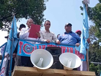 KSPSI Sampaikan 3 Tuntutan Buruh saat Demo Ke Istana