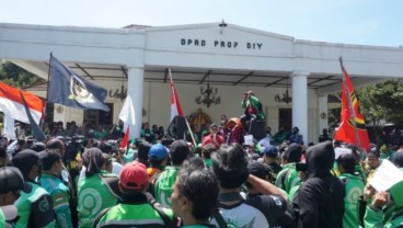 Forum Ojol Yogyakarta Gelar Aksi Tolak Kenaikan BBM