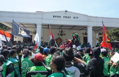 Forum Ojol Yogyakarta Gelar Aksi Tolak Kenaikan BBM
