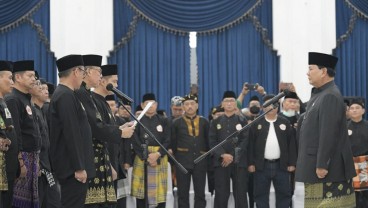 Jabar Komitmen Kembangkan Pencak Silat