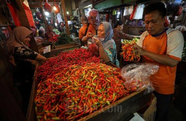 Harga Pangan Hari Ini 14 September: Bawang, Cabai, dan Daging Kompak Naik