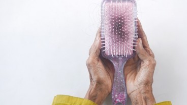 Simak 7 Arti Mimpi Rambut Rontok, Ternyata Bisa Pertanda Buruk