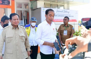 Jokowi Sebut Penyaluran BLT BBM Sudah Sentuh 40 Persen Target Penerima