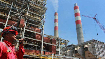Jokowi Izinkan Proyek PLTU Batu Bara Baru Beroperasi hingga 2050