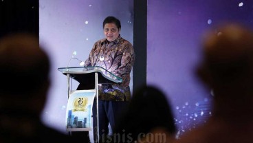 Menko Airlangga Klaim Pemulihan Ekonomi 2022 Berada di Jalur Tepat