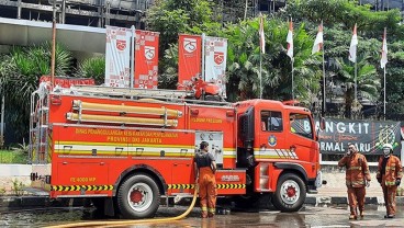 Panel Listrik Mal Grand Indonesia Kebakaran, West Mall Ditutup