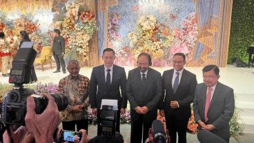 PDIP Ribut Soal SBY, Demokrat Pamer Foto Anies-AHY