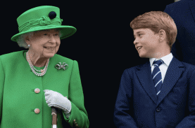 Pakar Bahasa Tubuh Analisis Foto Terakhir Ratu Elizabeth…